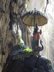 105786