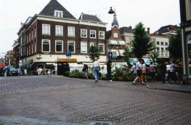 delft