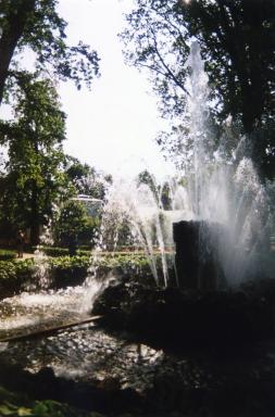 fountain2