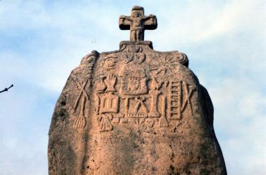 menhir&cross2