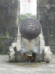 112555