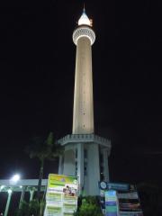 114122