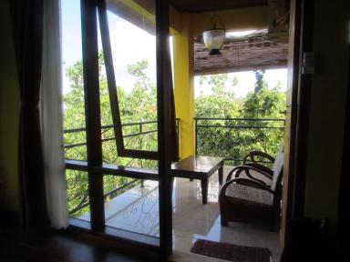balcony