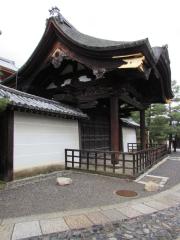 120044