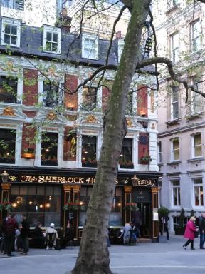 holmespub2