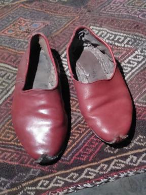 slippers