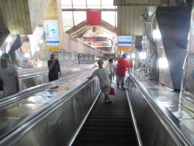escalator