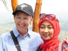 125896