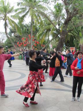 dancers1