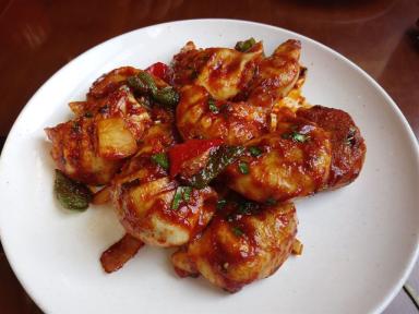 chillimomos