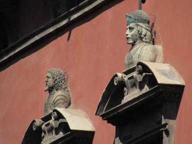 heads