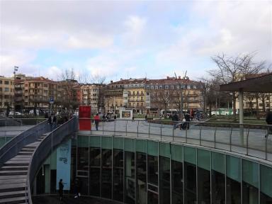 square&underpass