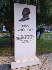 154978
