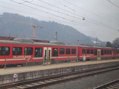 164073
